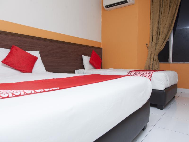 Oyo 575 Hotel Dns Ίπο Εξωτερικό φωτογραφία