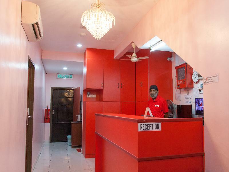 Oyo 575 Hotel Dns Ίπο Εξωτερικό φωτογραφία