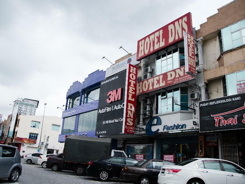 Oyo 575 Hotel Dns Ίπο Εξωτερικό φωτογραφία