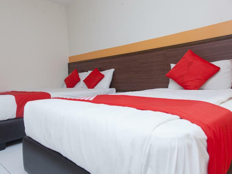 Oyo 575 Hotel Dns Ίπο Εξωτερικό φωτογραφία